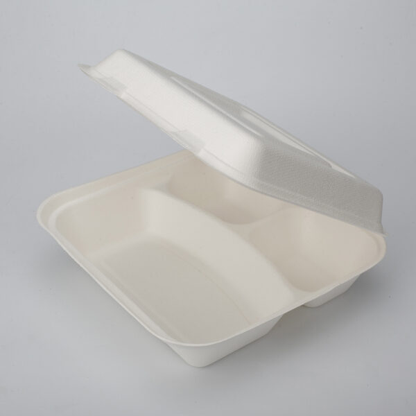 9X9" 3-Compartment Sugarcane Clamshell - B032